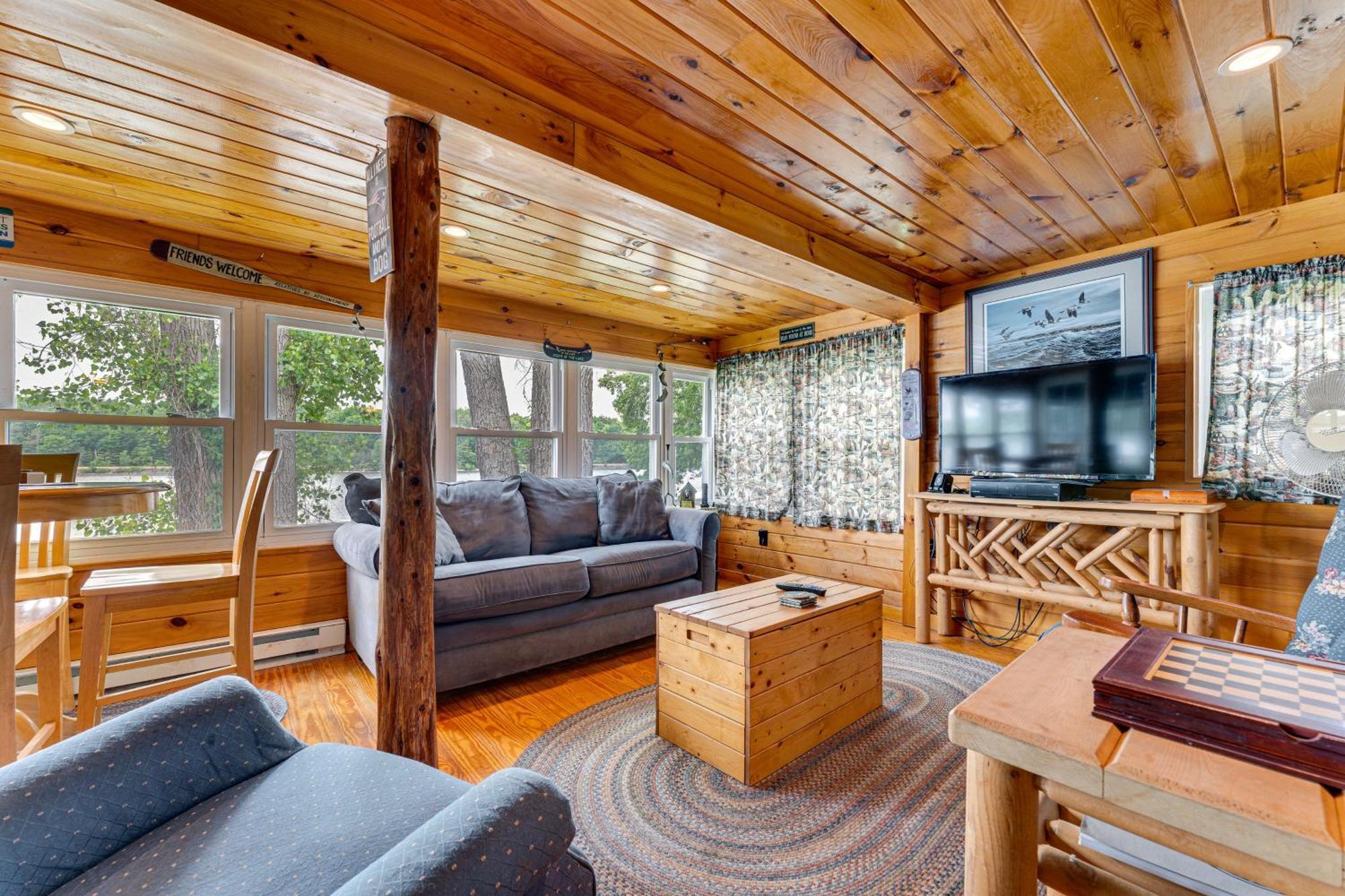 Waterfront Home On Lake Champlain With Dock And Kayaks Orwell Eksteriør bilde