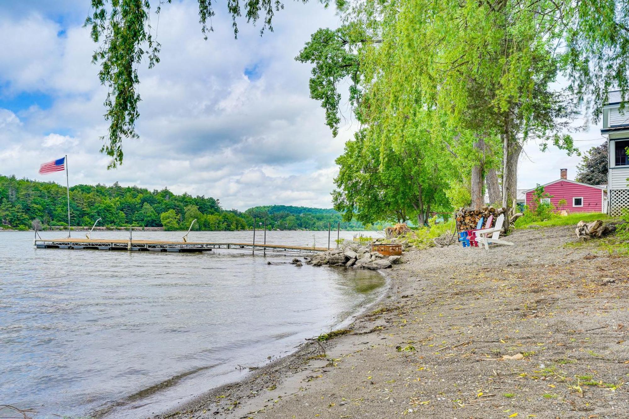 Waterfront Home On Lake Champlain With Dock And Kayaks Orwell Eksteriør bilde